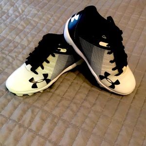 Under Armour Youth Baseball Cleats